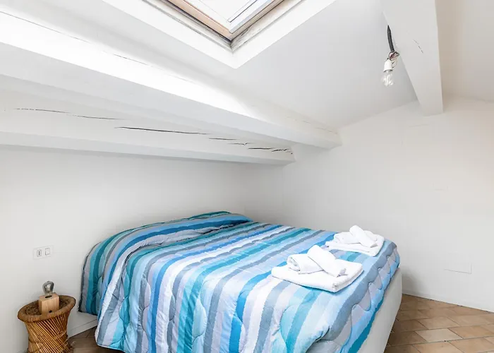 Appartamento Guesthost - Modern 350mt From Piazza Del Popolo! *