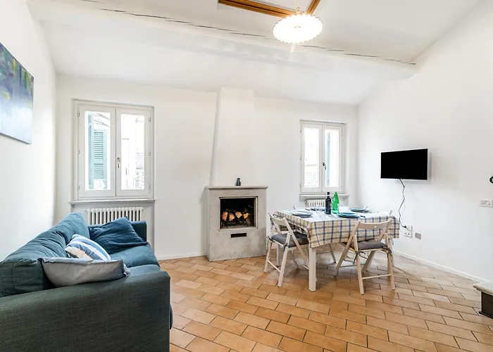 Appartamento Guesthost - Modern 350mt From Piazza Del Popolo!